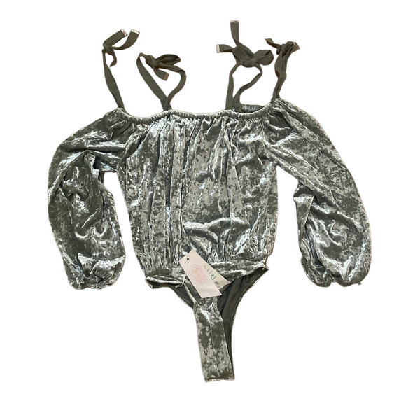 We are Hot as Hell Green Crushed Velvet Sexy Bodysuit HAH NWT sz Small‎ - Picture 1 of 5